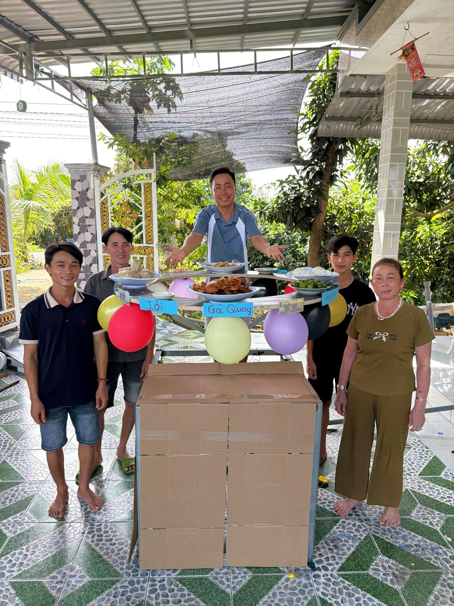 Từ trò chơi đến văn hóa: Cách Phước Lầy biến thử thách thành “viral content” - Ảnh 4. Từ trò chơi đến văn hóa: Cách Phước Lầy biến thử thách thành “viral content” - Ảnh 4.