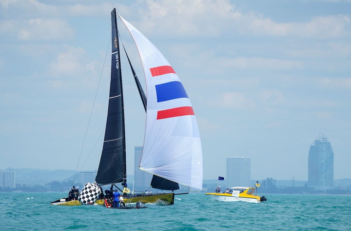 Ho&agrave;ng hậu Th&aacute;i Lan Suthida gi&agrave;nh huy chương v&agrave;ng SEA Games 33 ấn tượng - Ảnh 3.