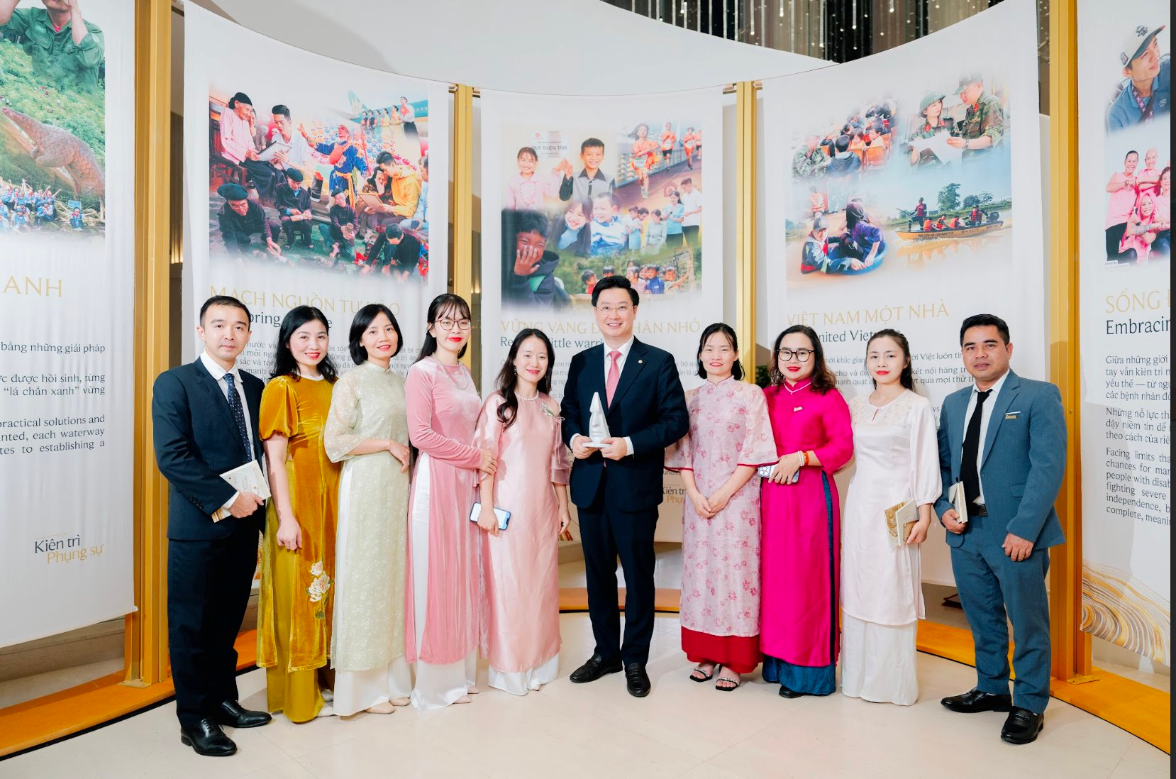 Một bình luận "vu vơ" cứu sống một mạng người và lời khẳng định "liên lạc với Quỹ Thiện Tâm dễ lắm" - Ảnh 2.