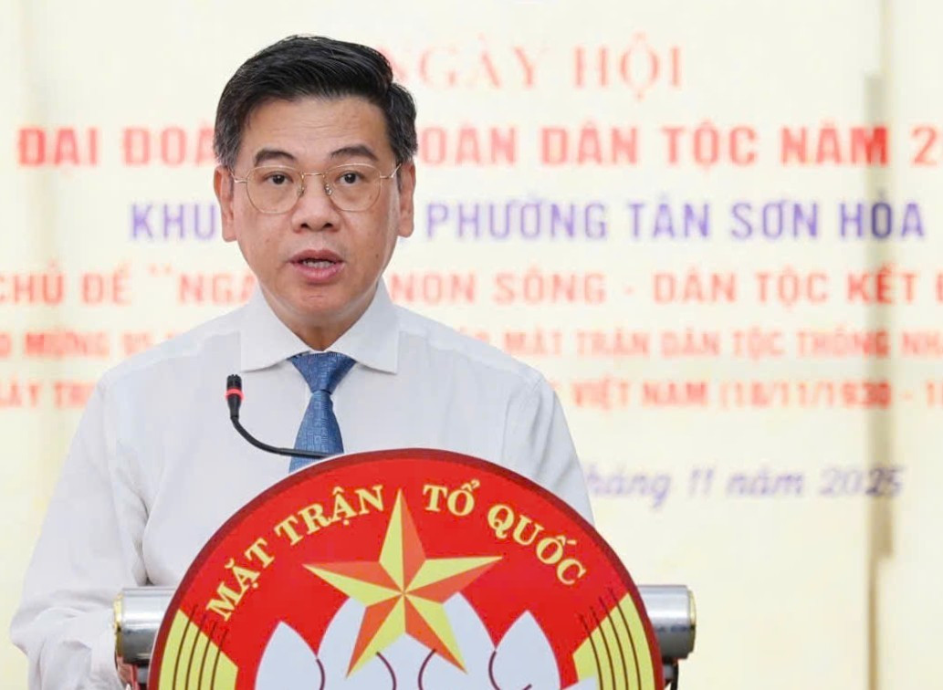 Ph&acirc;n c&ocirc;ng c&ocirc;ng t&aacute;c UBND TPHCM: Chủ tịch v&agrave; 9 Ph&oacute; Chủ tịch nhiệm kỳ 2021 - 2026 - Ảnh 6.