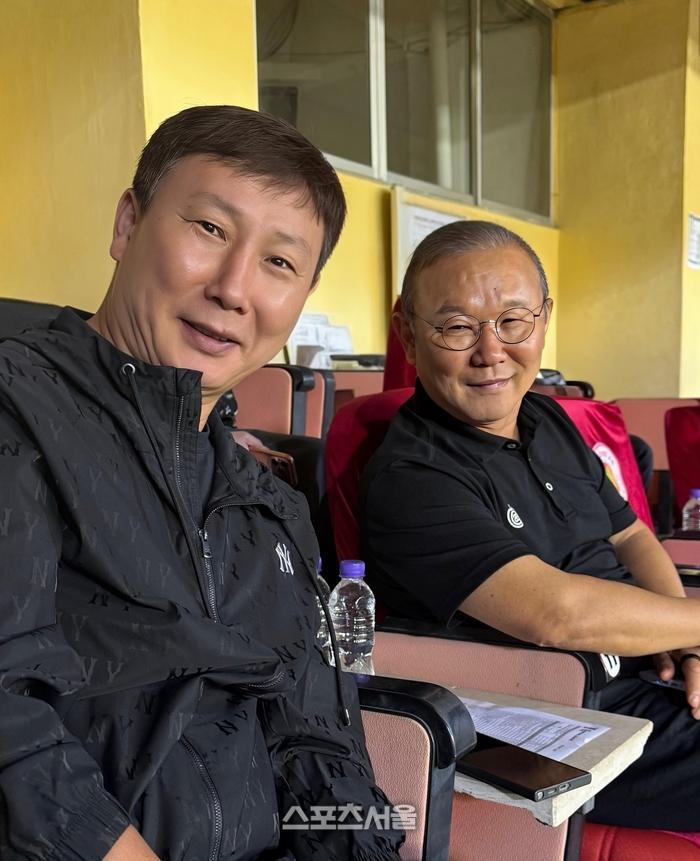 Báo Hàn Quốc ca ngợi thầy Kim Sang-sik và U22 Việt Nam, so sánh với thế hệ vàng của HLV Park Hang-seo - Ảnh 2.