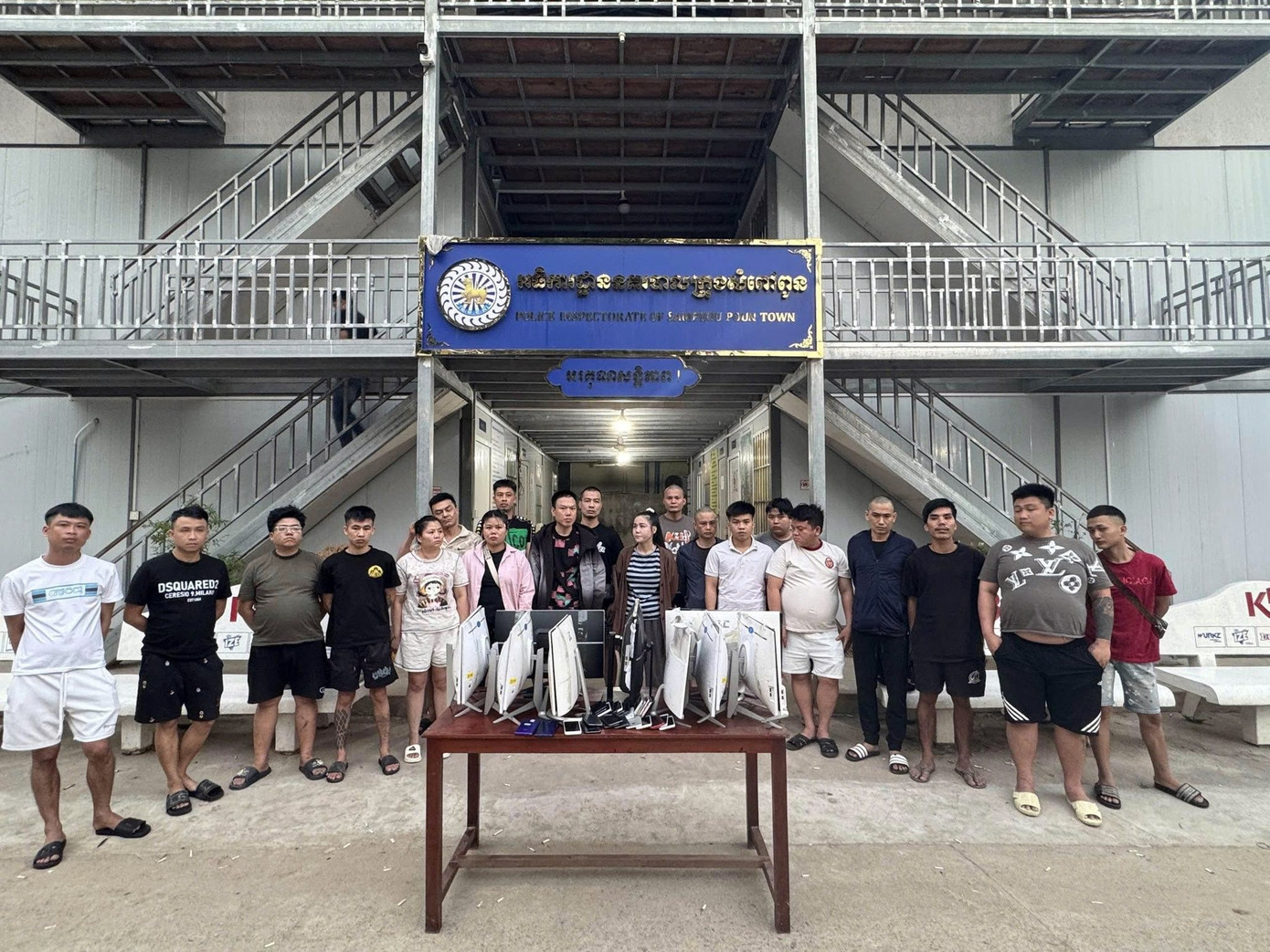 Tổ chức tội phạm lừa đảo 7 . 500 Tỷ từ 3 . 000 Phụ nữ đơn th&acirc;n tại Campuchia - Ảnh 1.