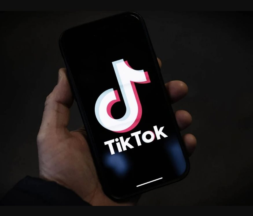 Tiktok Bán Mình Cho Larry Ellison: Thương Vụ Táo Bạo Trong Ngành Công Nghệ - Ảnh 3.