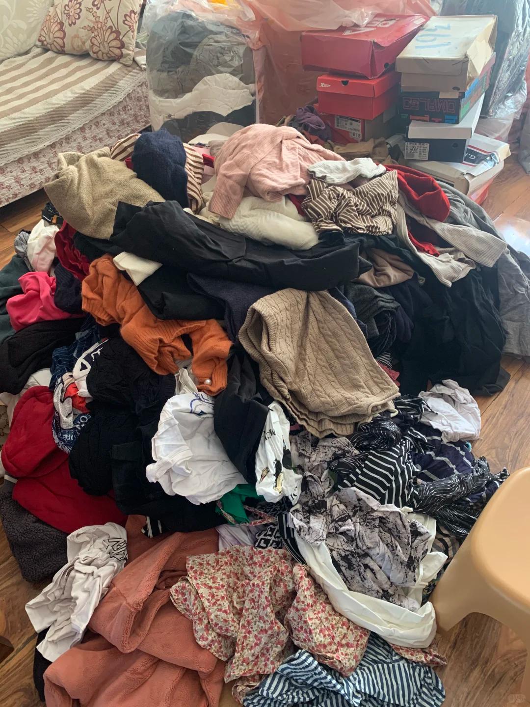 6 m&oacute;n đồ cũ khiến nh&agrave; lu&ocirc;n bừa bộn, v&iacute; tiền "tụt năng lượng": Ngh&egrave;o đến đ&acirc;u cũng n&ecirc;n bỏ ngay - Ảnh 1.