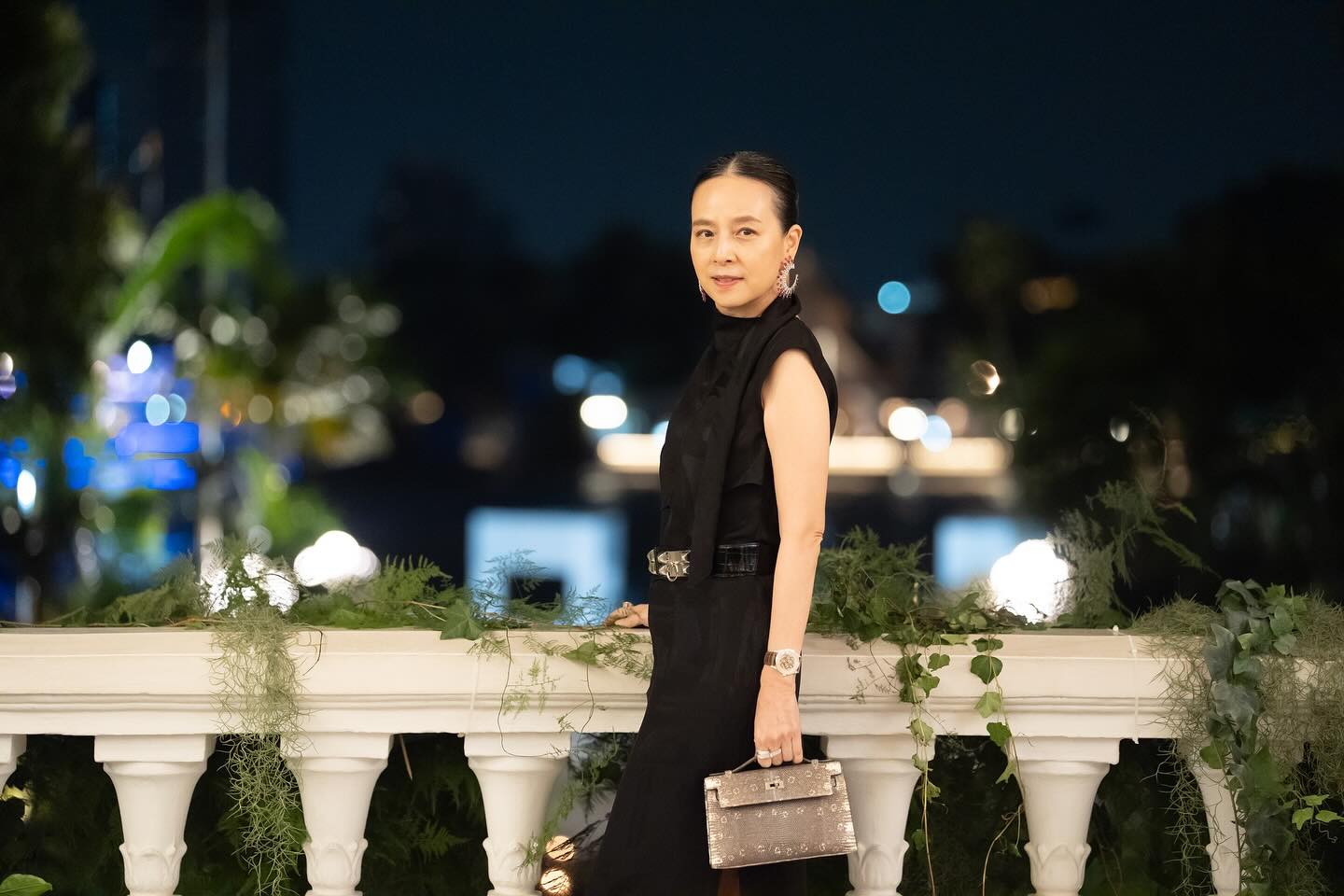 T&igrave;nh thế căng thẳng của Madam Pang- Ảnh 4.