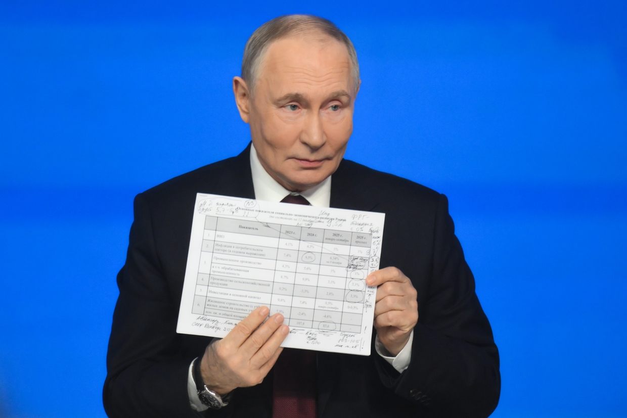 Họp b&aacute;o cuối năm, Tổng thống Putin h&eacute; lộ b&iacute; mật về Ukraine tại thượng đỉnh với Tổng thống Trump - Ảnh 1.