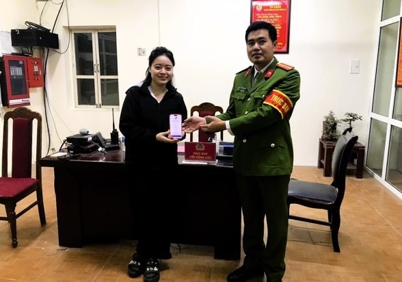 Chuyển Nhầm Tiền 200 Triệu Vào Tài Khoản Người Lạ Được Giải Quyết Nhanh Chóng Tại Hà Nội - Ảnh 1.