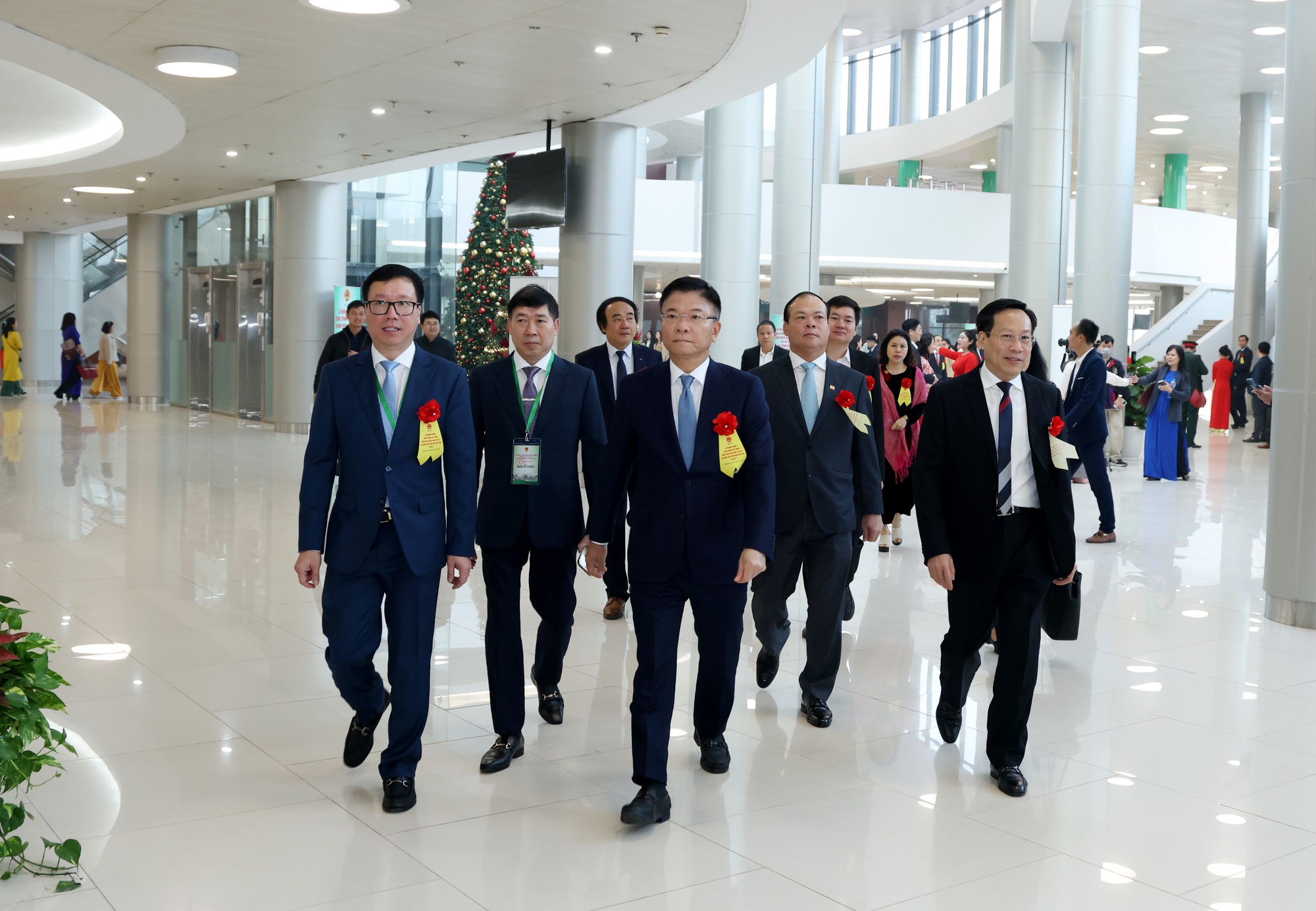 Kỷ lục chưa từng c&oacute; của Việt Nam đang diễn ra h&ocirc;m nay: Vingroup c&oacute; dự &aacute;n 37 tỷ USD 'khủng' nhất lịch sử - Ảnh 13.