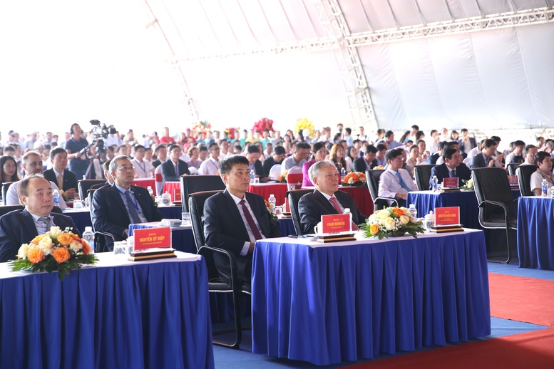 Kỷ lục chưa từng c&oacute; của Việt Nam đang diễn ra h&ocirc;m nay: Vingroup c&oacute; dự &aacute;n 37 tỷ USD 'khủng' nhất lịch sử - Ảnh 7.