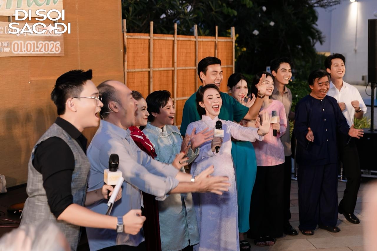 - Ảnh 12. - Ảnh 12.