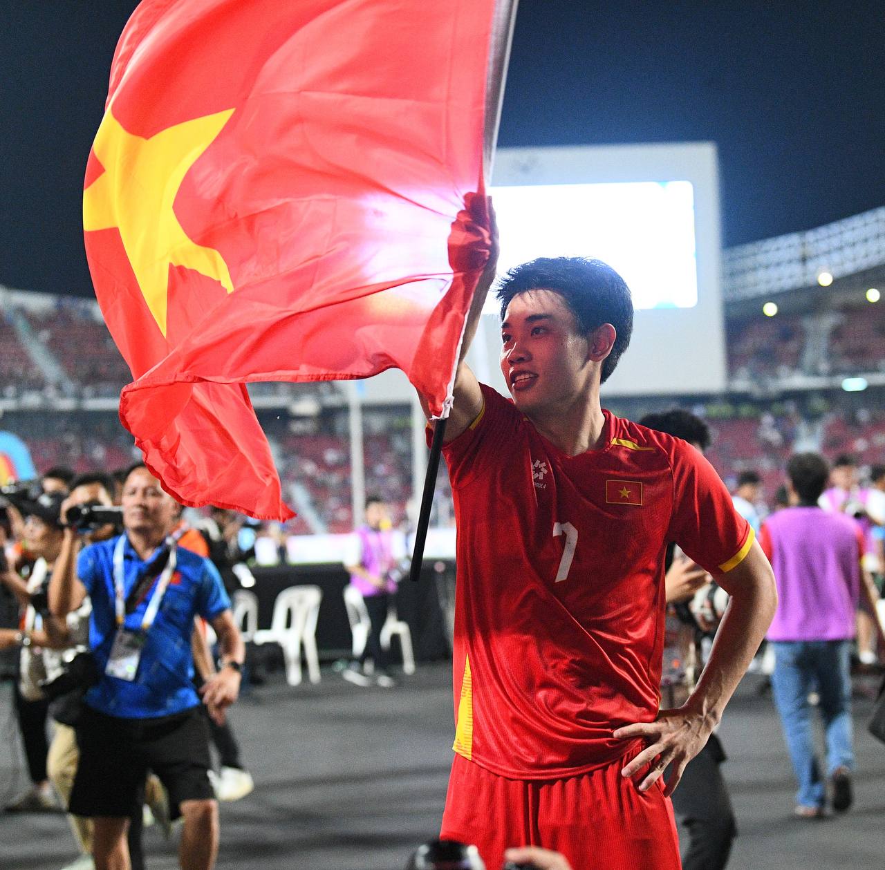 Quá khứ của tiền đạo Đình Bắc (Bắc Còi)- Ảnh 1.