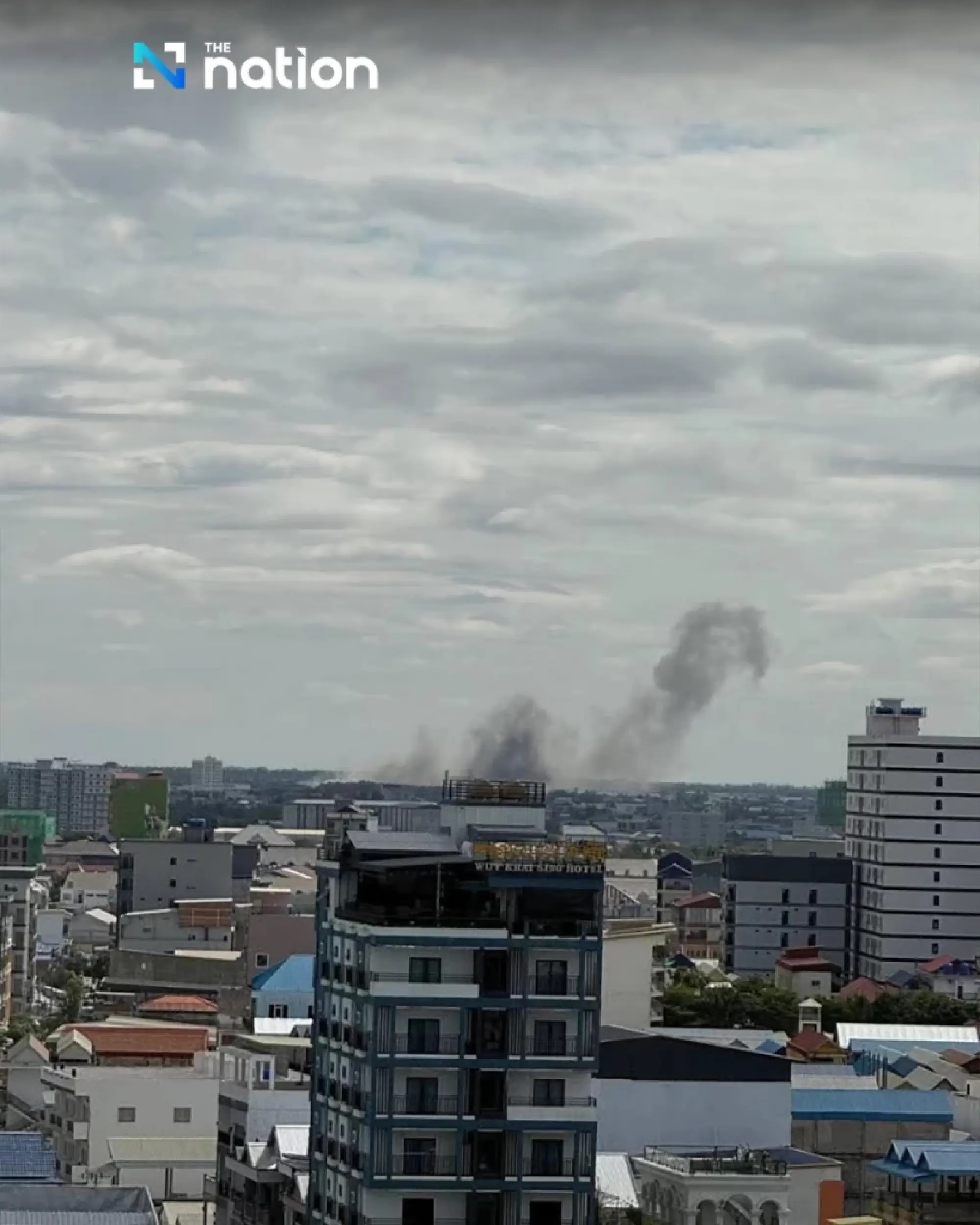 F-16 Thái Lan dội bom liên tiếp, Campuchia báo động đỏ - Ảnh 2.