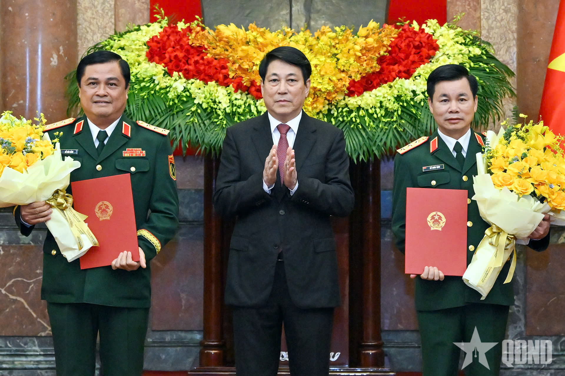 Chủ tịch nước trao quyết định thăng qu&acirc;n h&agrave;m Thượng tướng cho sĩ quan Qu&acirc;n đội - Ảnh 1.