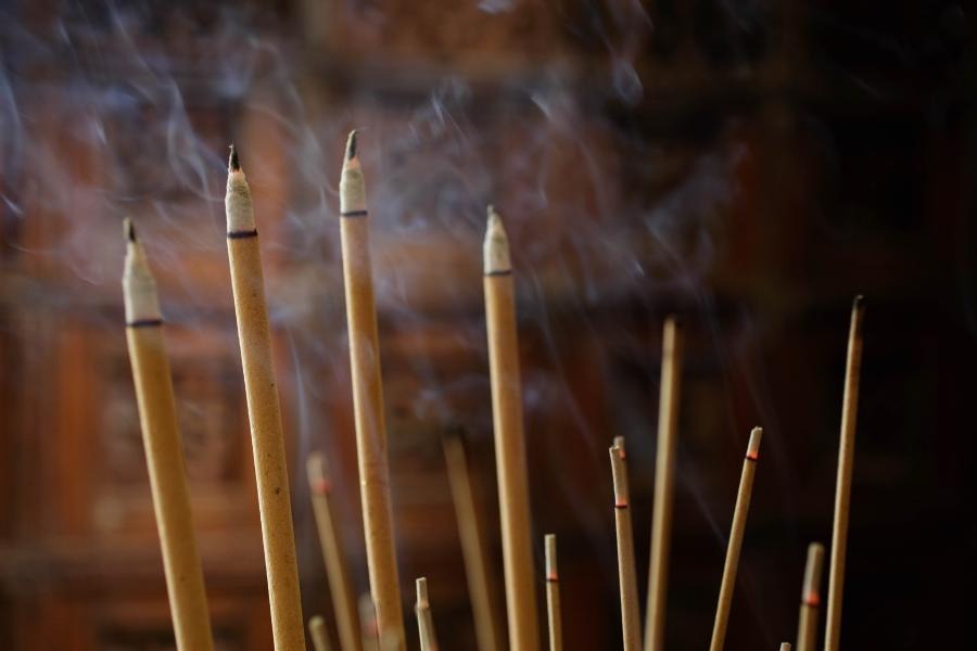 3 khung giờ thắp hương đẹp nhất ng&agrave;y M&ugrave;ng 1 &Acirc;m lịch- Ảnh 1.