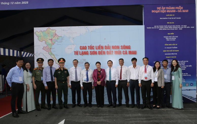 Kỷ lục chưa từng c&oacute; của Việt Nam đang diễn ra h&ocirc;m nay: Vingroup c&oacute; dự &aacute;n 37 tỷ USD 'khủng' nhất lịch sử - Ảnh 28.