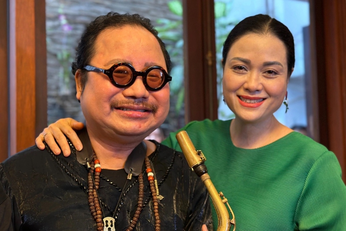 Nam nghệ sĩ 4 lần phẫu thuật n&atilde;o: Cưới b&agrave; x&atilde; xinh đẹp, gọi vợ l&agrave; &ldquo;c&ocirc; ti&ecirc;n&rdquo; của đời m&igrave;nh - Ảnh 2.