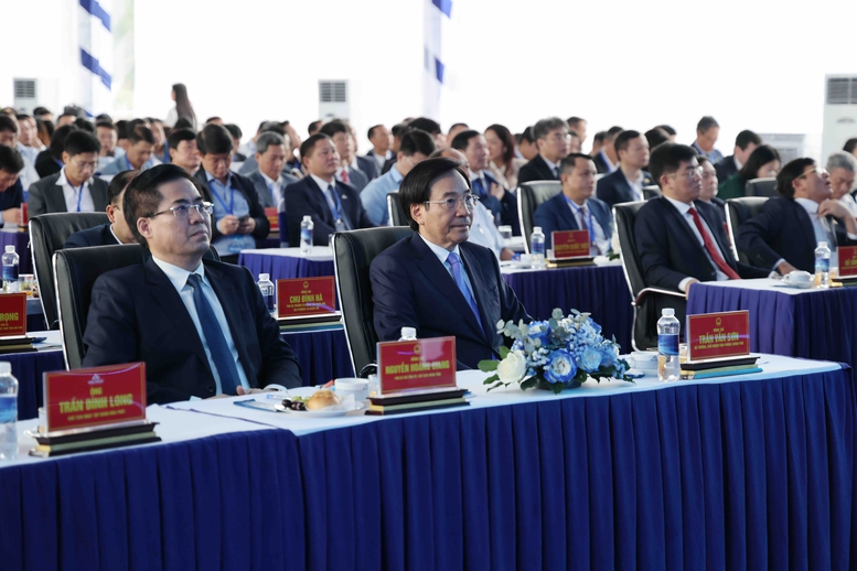 Kỷ lục chưa từng c&oacute; của Việt Nam đang diễn ra h&ocirc;m nay: Vingroup c&oacute; dự &aacute;n 37 tỷ USD 'khủng' nhất lịch sử - Ảnh 25.