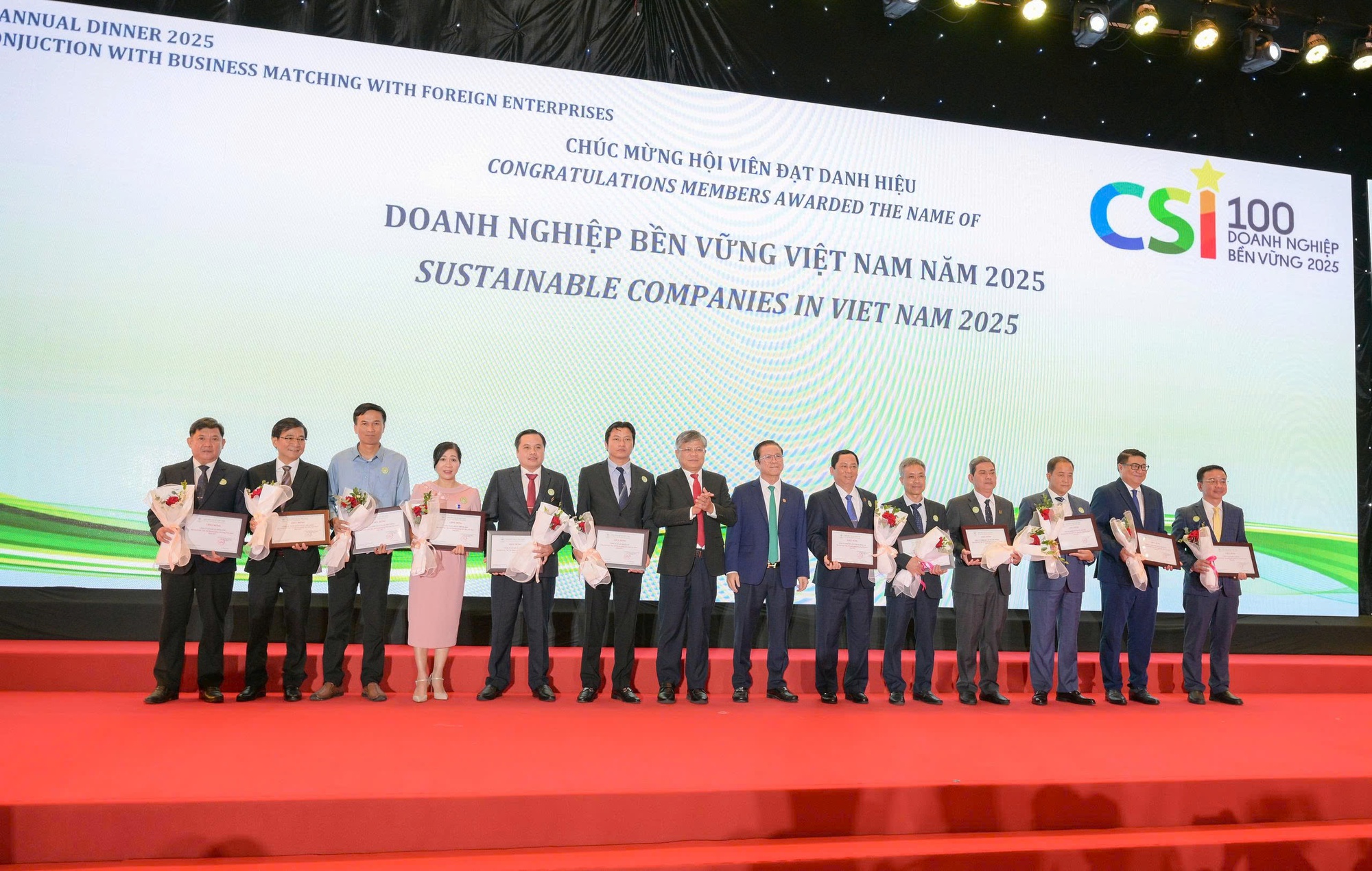 Ngành cao su xuất khẩu đạt 11,6 tỉ USD, khai phá thị trường tín chỉ carbon - Ảnh 7.