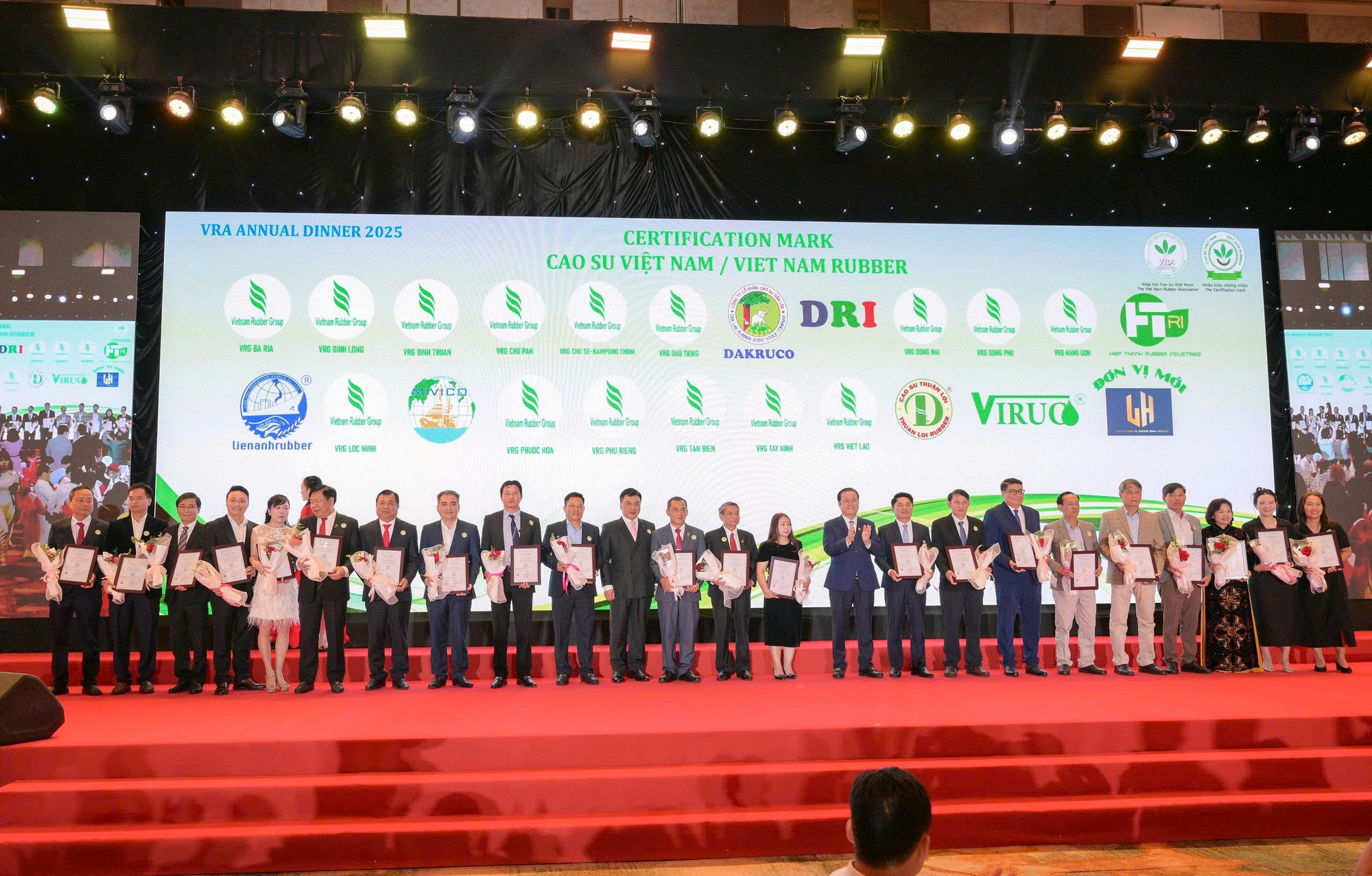 Ngành cao su xuất khẩu đạt 11,6 tỉ USD, khai phá thị trường tín chỉ carbon - Ảnh 8.