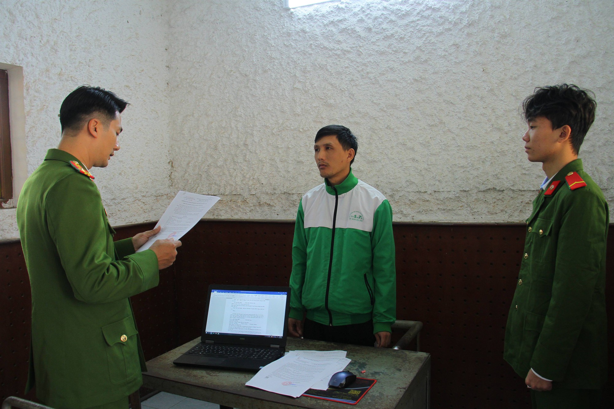 Bắt khẩn cấp Bùi Việt Đức sinh năm 1986 - Ảnh 3.