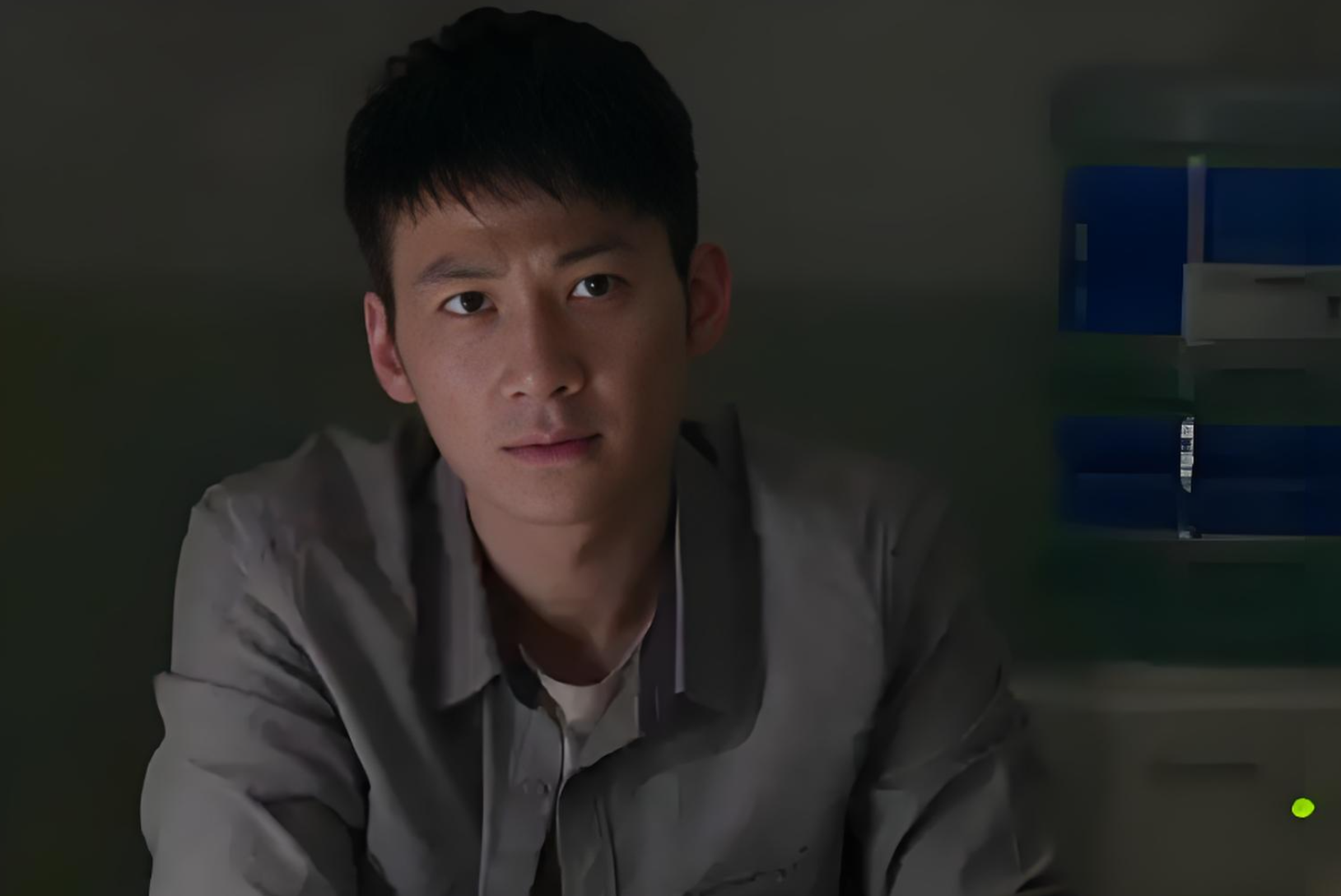 Đến lúc mẹ cần tiền viện phí, tôi gọi điện hỏi vợ thì giật thót người với lời cô ấy bộc bạch rồi đòi ly hôn- Ảnh 1.