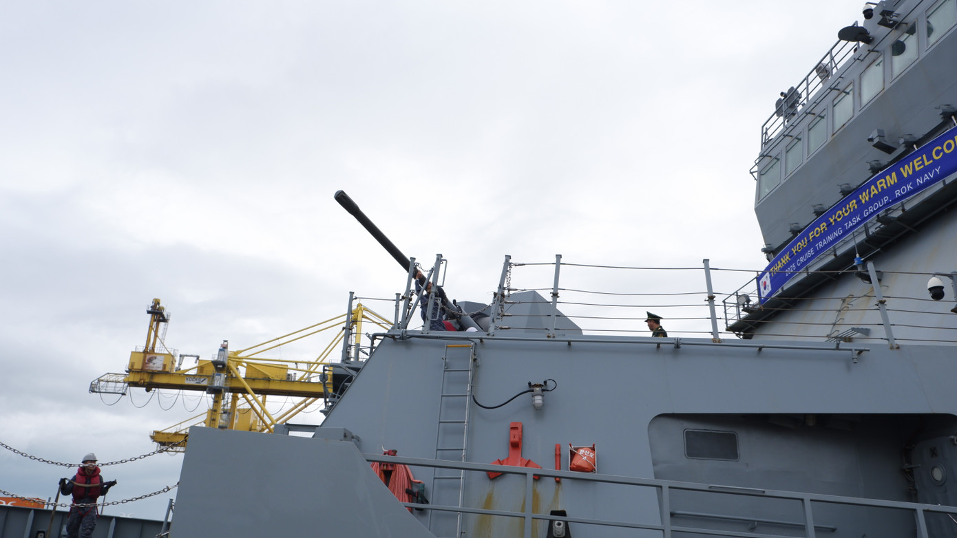 Tàu ROKS Hansando của Hải quân Hàn Quốc thăm Đà Nẵng tăng cường hợp tác quốc phòng - Ảnh 7.