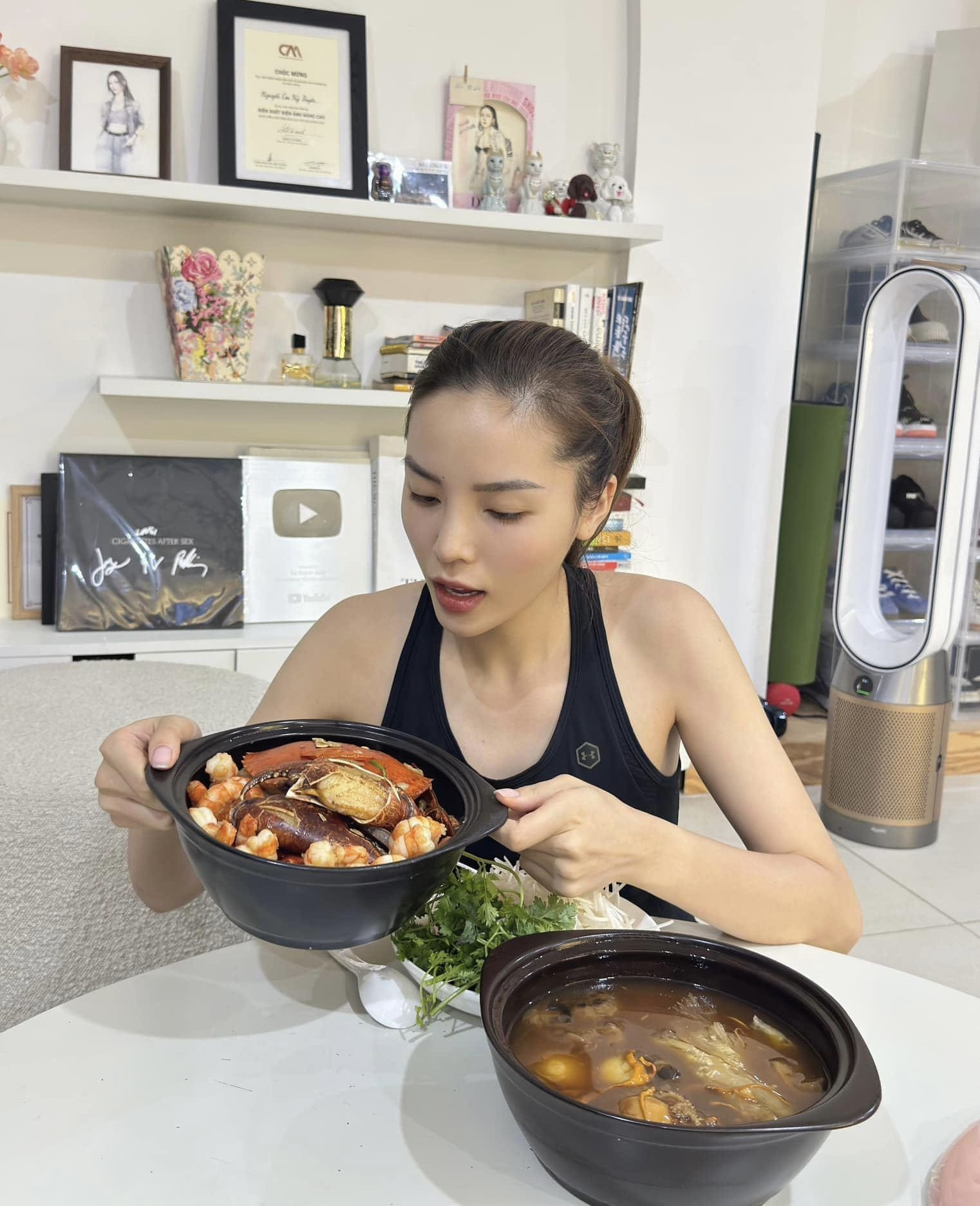 Kỳ Duyên "ăn ở" như thế này ư? - Ảnh 17. Kỳ Duyên "ăn ở" như thế này ư? - Ảnh 17.