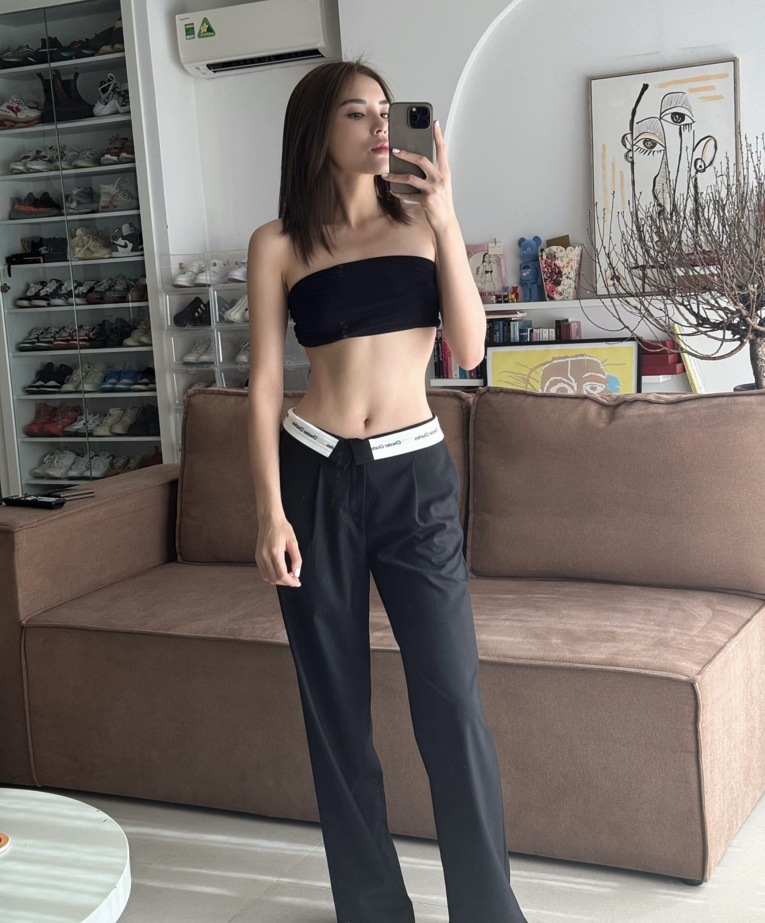 Kỳ Duyên "ăn ở" như thế này ư? - Ảnh 13. Kỳ Duyên "ăn ở" như thế này ư? - Ảnh 13.