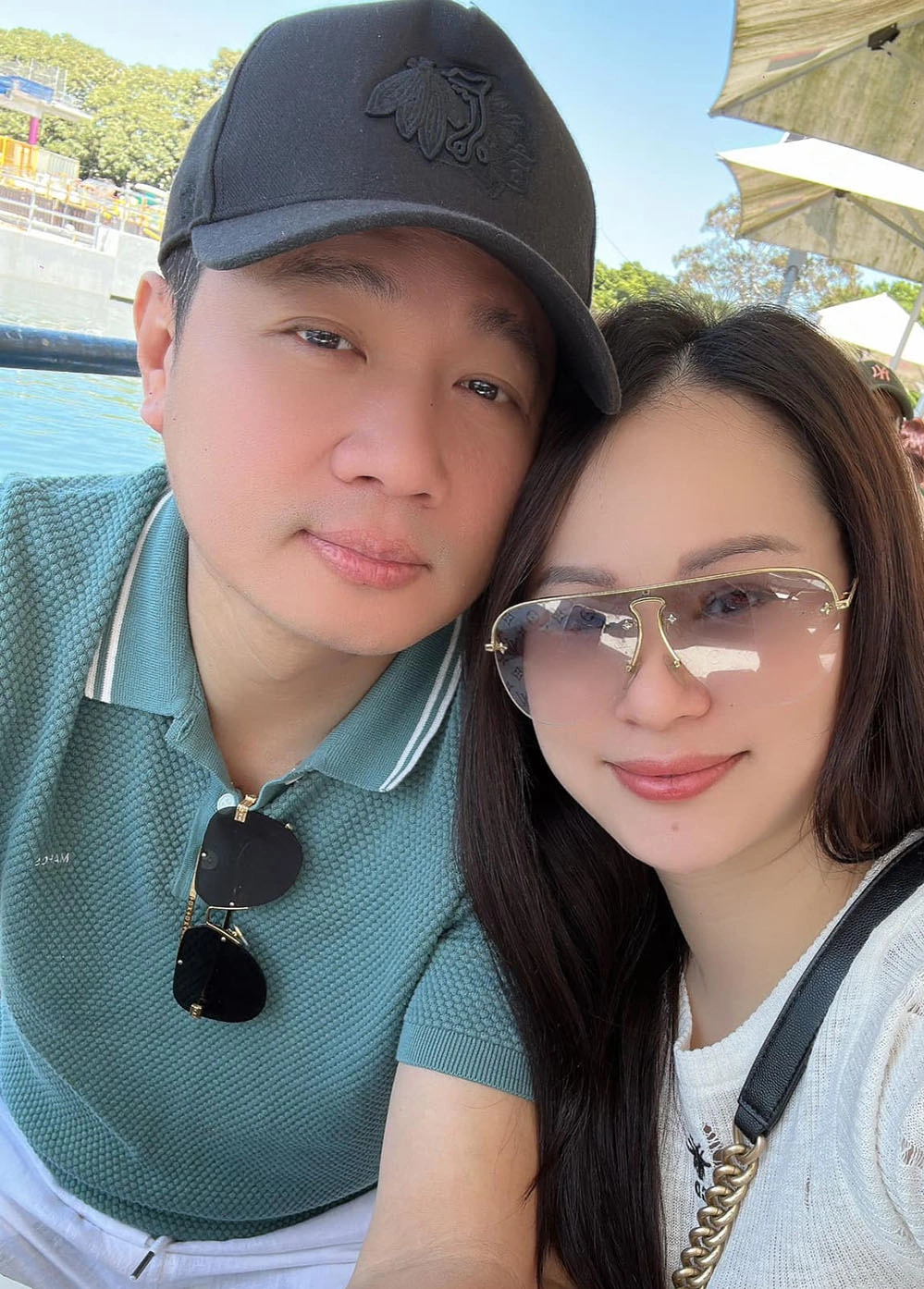 Nam ca sĩ sở hữu khách sạn 50 phòng, tiết lộ lý do đi siêu xe 10 tỷ, U50 muốn sinh con với bạn gái - Ảnh 2.