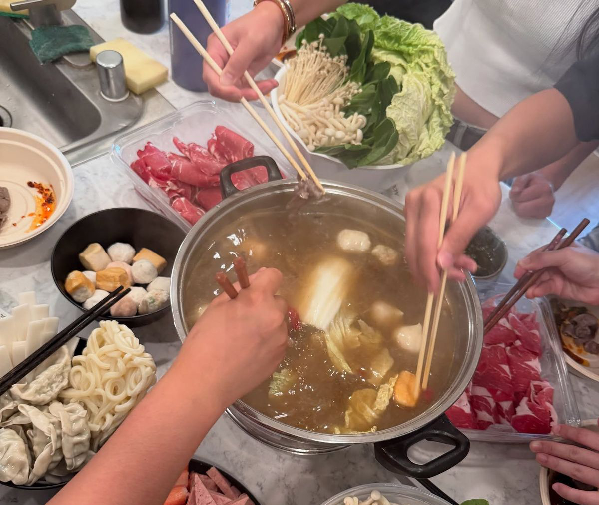 Ng&agrave;y c&agrave;ng nhiều người tử vong v&igrave; ung thư dạ d&agrave;y? B&aacute;c sĩ khuy&ecirc;n: Trời lạnh lười đến mấy cũng phải nhớ l&agrave;m 5 việc - Ảnh 1.