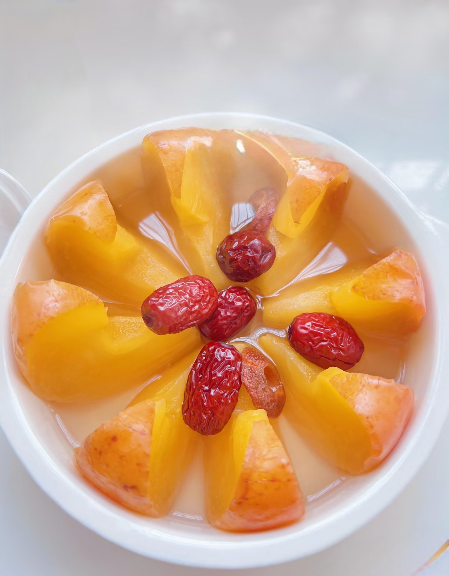 4 loại quả "c&agrave;ng hấp c&agrave;ng bổ", mẹ học ngay b&iacute; k&iacute;p của b&aacute;c sĩ để cả nh&agrave; "bụng ấm, phổi &ecirc;m" suốt m&ugrave;a lạnh - Ảnh 6.