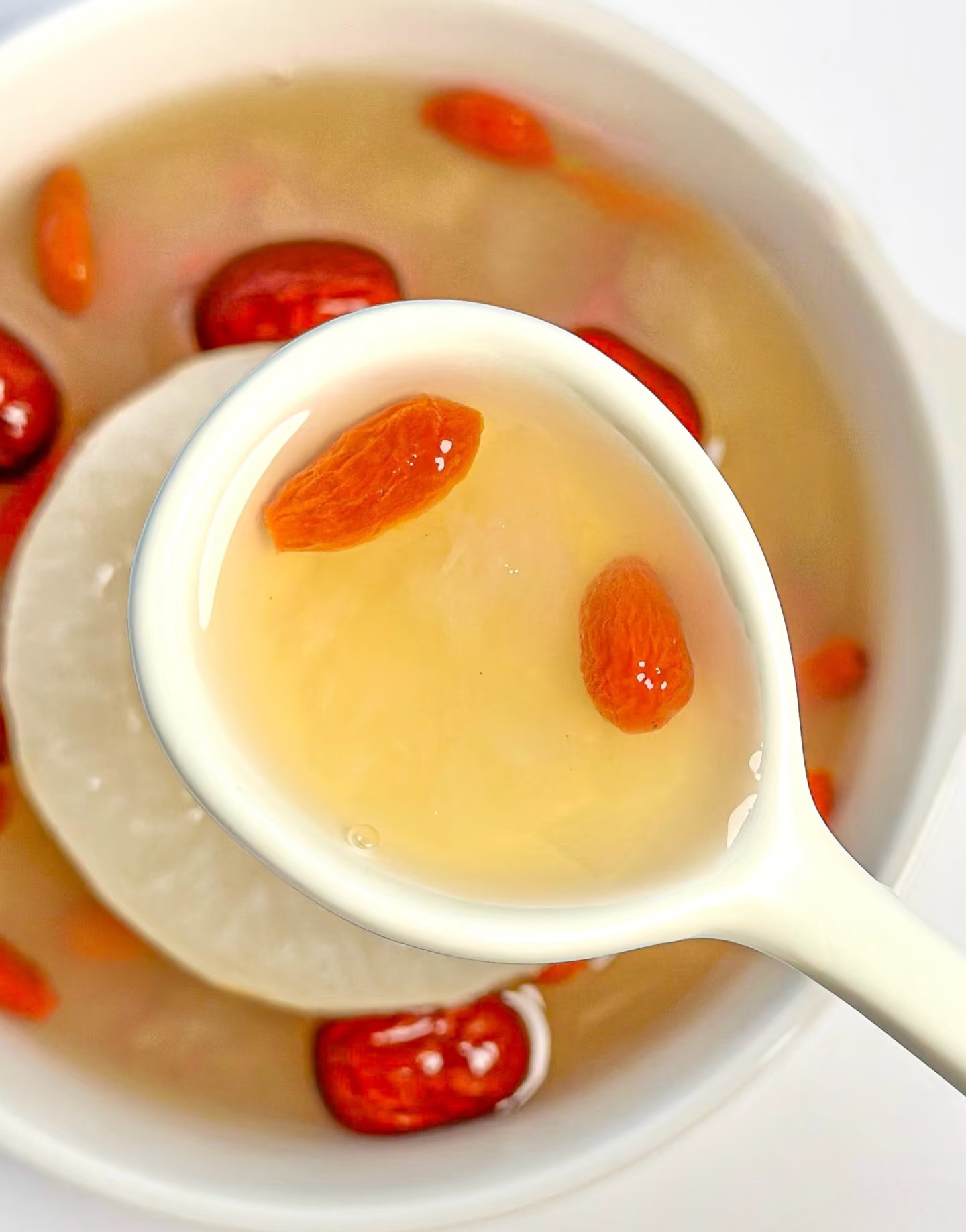 4 loại quả "c&agrave;ng hấp c&agrave;ng bổ", mẹ học ngay b&iacute; k&iacute;p của b&aacute;c sĩ để cả nh&agrave; "bụng ấm, phổi &ecirc;m" suốt m&ugrave;a lạnh - Ảnh 5.