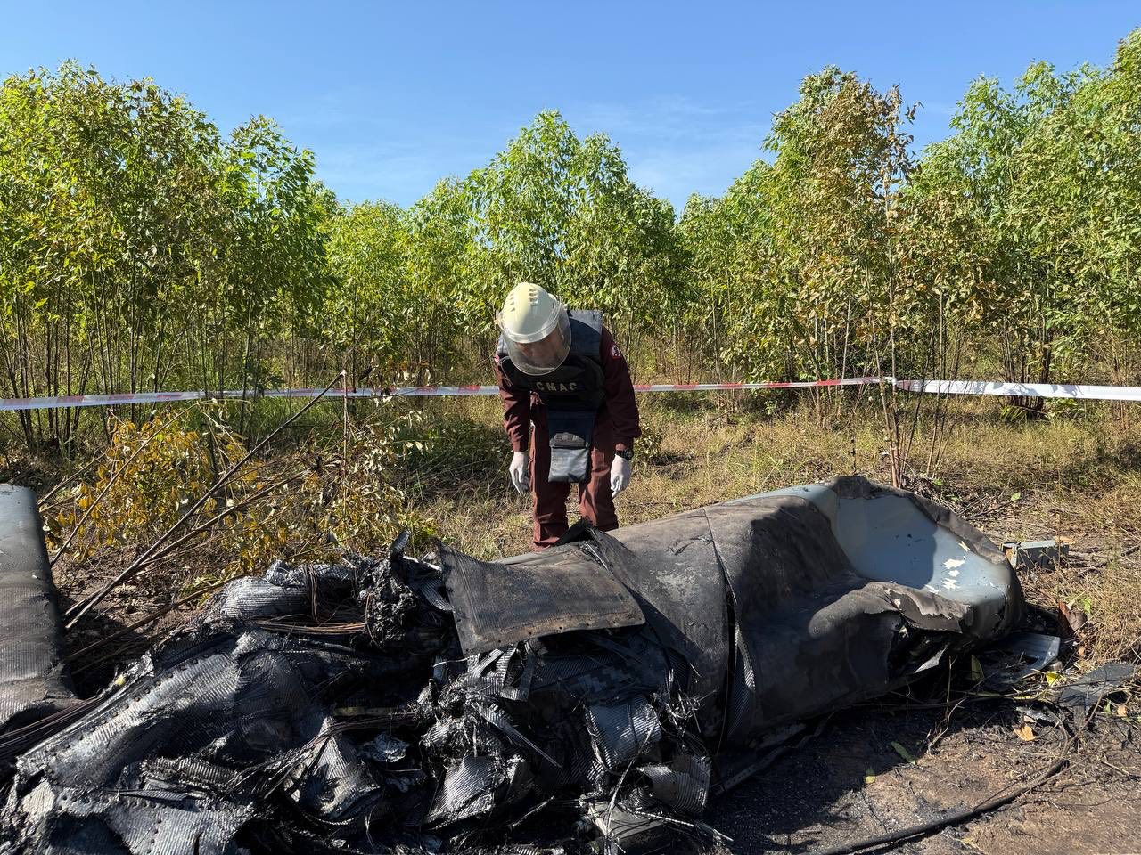 Th&aacute;i Lan - Campuchia giao tranh 13 ng&agrave;y , UAV qu&acirc;n sự rơi tại Poipet - Ảnh 3.