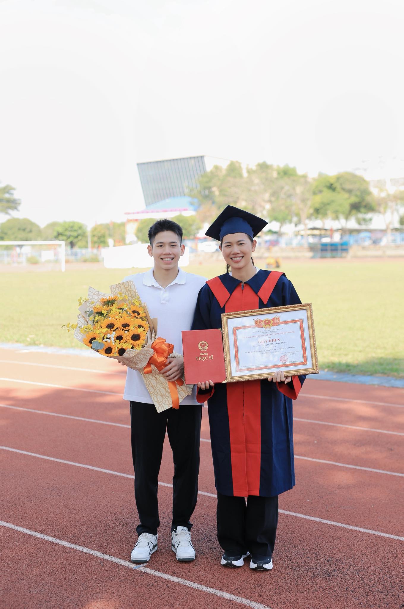 Chàng trai giống Ánh Viên đến ngỡ nàng, netizen phải thốt lên: "Ctrl C - Ctrl V" - Ảnh 4.