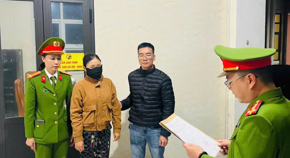 C&ocirc; g&aacute;i T&acirc;y Ninh bị khởi tố v&igrave; lừa đảo Facebook chiếm đoạt 27 , 5 triệu đồng - Ảnh 1.