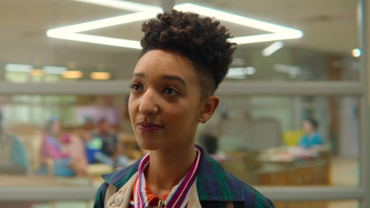 Xem phim Sex Education, t&ocirc;i cuối c&ugrave;ng cũng tỉnh ngộ v&igrave; một c&acirc;u thoại: H&oacute;a ra ch&iacute;nh sự "b&igrave;nh thường" m&agrave; t&ocirc;i &eacute;p con theo đuổi mới l&agrave; ng&otilde; cụt! - Ảnh 1.