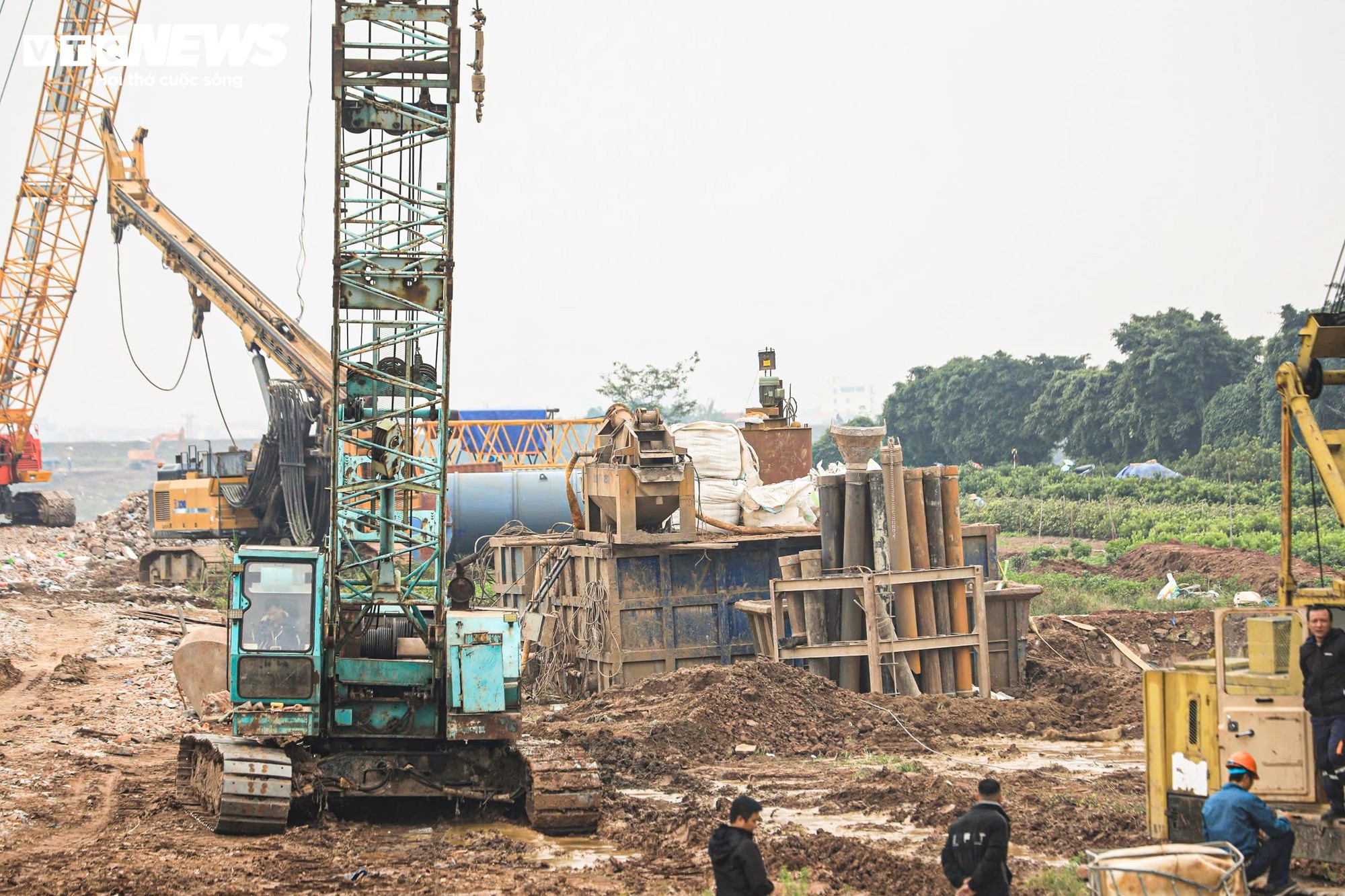 Cầu Mễ Sở: Thi công cầu 4 làn xe kết nối Hà Nội và Hưng Yên - Ảnh 10.