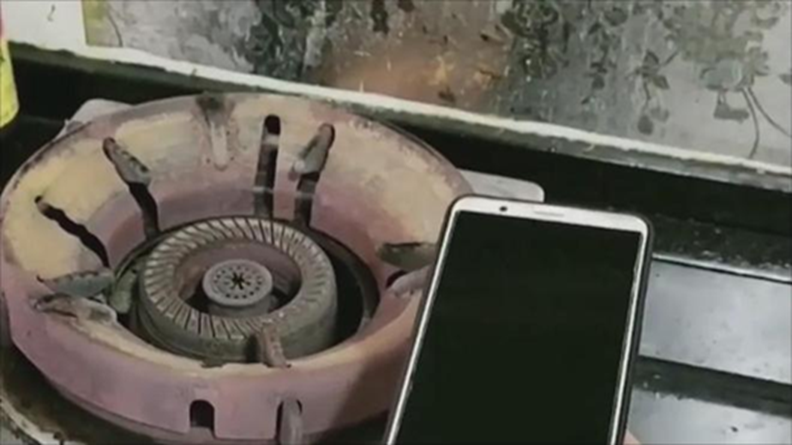 Kh&ocirc;ng phải m&ecirc; t&iacute;n, 3 thứ n&agrave;y tuyệt đối ĐỪNG đặt l&ecirc;n bếp nấu, nguy hiểm nhất l&agrave; c&aacute;i số 1- Ảnh 3.