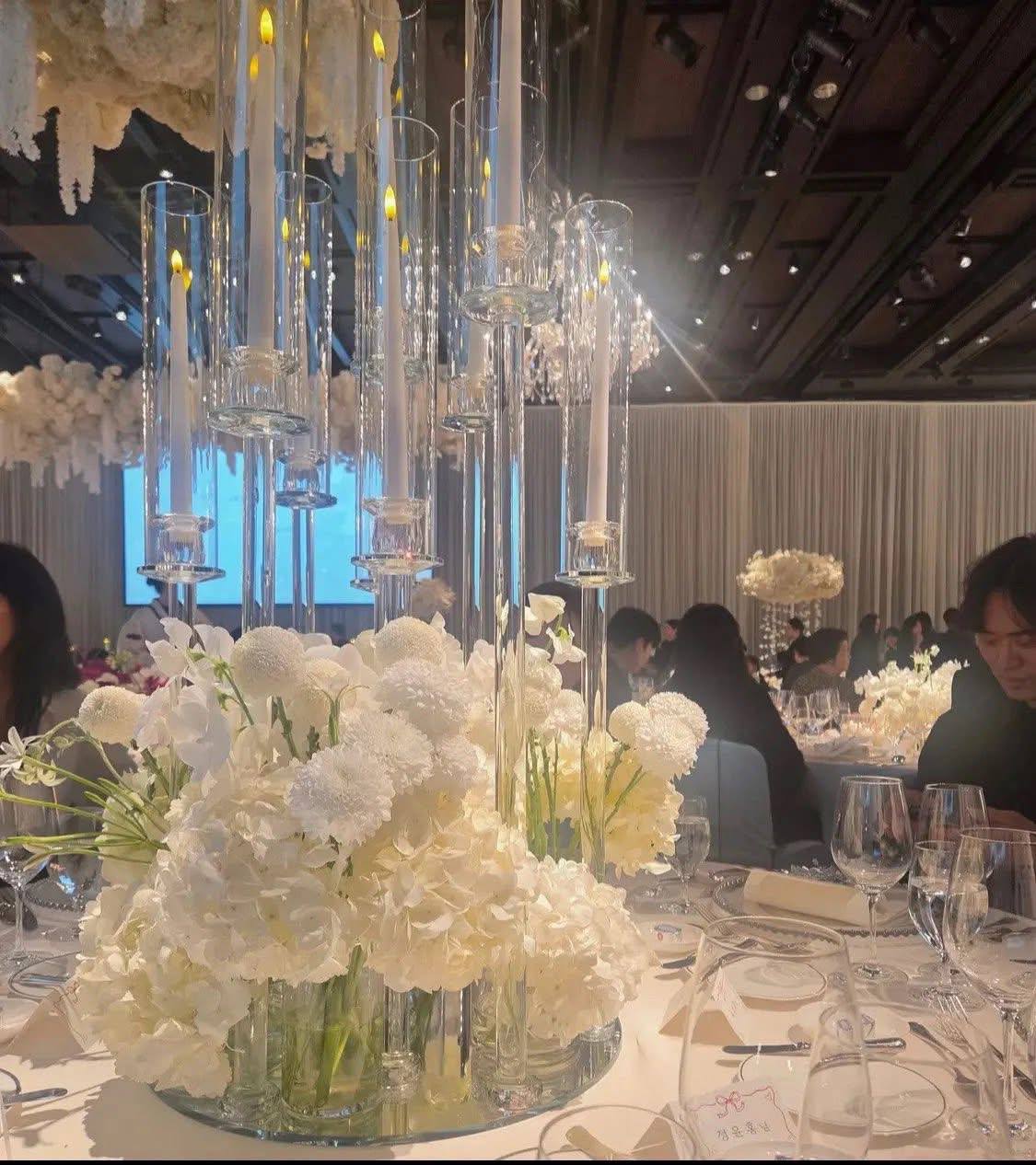 R&ograve; rỉ ảnh hiếm của ch&uacute; rể Kim Woo Bin, thực đơn tiệc cưới v&agrave; qu&agrave; tặng kh&aacute;ch sang xịn g&acirc;y cho&aacute;ng- Ảnh 6.