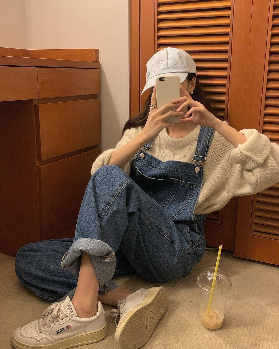 Cảnh báo khẩn cho điện thoại bị cắt giảm tài khoản do sai lầm tài chính - Ảnh 2.