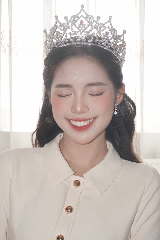 Một &Aacute; hậu Việt bất ngờ xuất hiện tr&ecirc;n trang Th&ocirc;ng tin Ch&iacute;nh phủ- Ảnh 5.