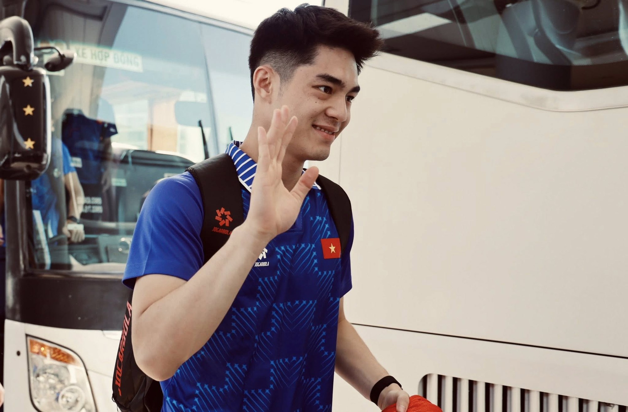 Clip của Trần Trung Kiên tại một tiệm massage trị liệu ở Gia Lai gây sốt- Ảnh 5. Clip của Trần Trung Kiên tại một tiệm massage trị liệu ở Gia Lai gây sốt- Ảnh 5.