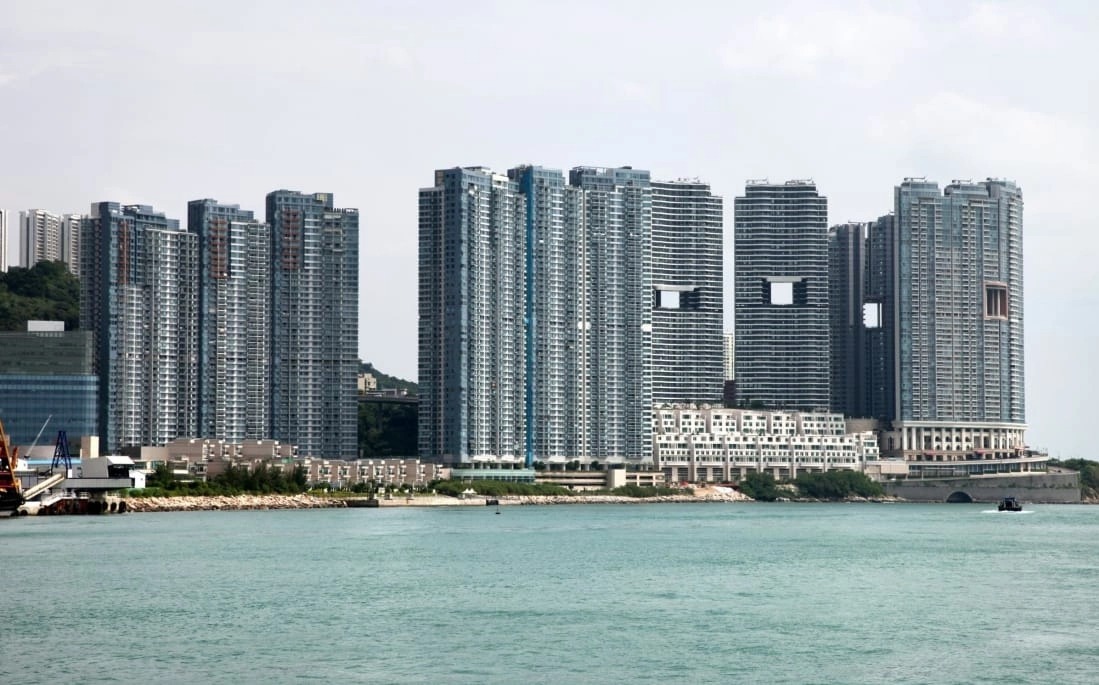 Tại sao c&aacute;c t&ograve;a nh&agrave; ở Hong Kong lu&ocirc;n c&oacute; "lỗ thủng" ở giữa? - Ảnh 3.