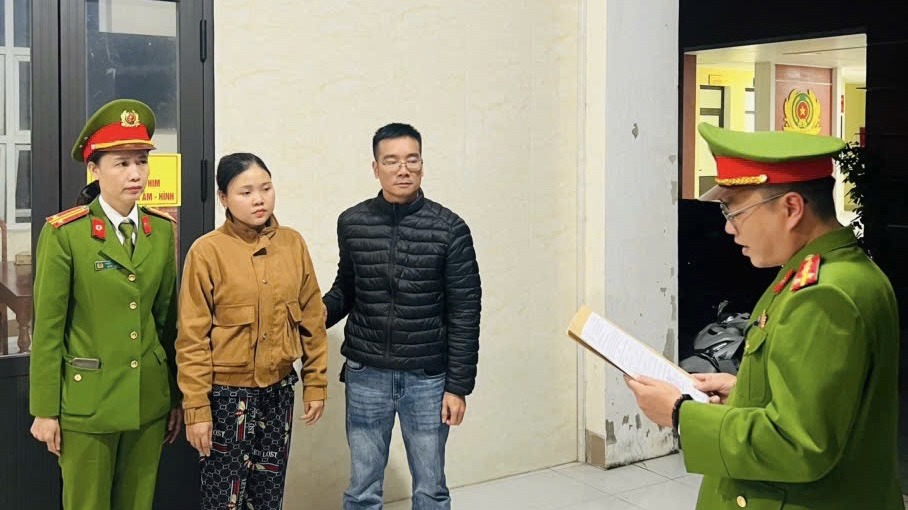 V&igrave; sao V&otilde; Thị Hồng Nga bị khởi tố V&igrave; h&agrave;nh vi lừa đảo tr&ecirc;n mạng x&atilde; hội? - Ảnh 1.