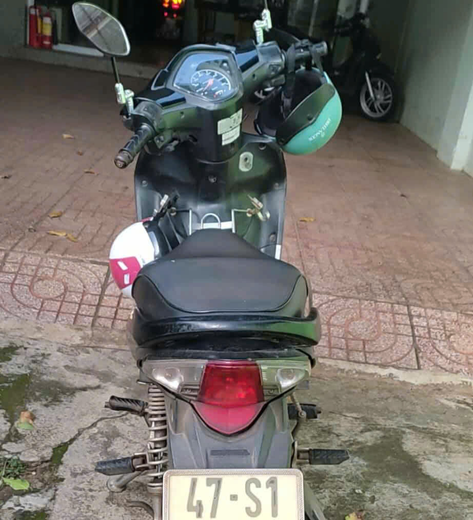 Gửi lại xe m&aacute;y đi cấp cứu , người đ&agrave;n &ocirc;ng mất t&iacute;ch v&agrave; cuộc t&igrave;m kiếm xe m&aacute;y - Ảnh 1.