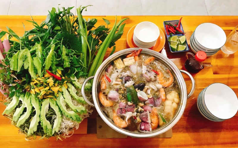 Khách Tây tò mò thử đặc sản nức tiếng miền Tây, nhận xét: "Sẽ có ngày tôi đến đây chỉ đến ăn món này!" - Ảnh 2.