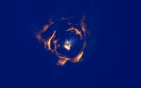 C&uacute; sốc của SpaceX: T&agrave;u Starship ph&aacute;t nổ đe dọa 450 h&agrave;nh kh&aacute;ch giữa kh&ocirc;ng trung - Ảnh 3.