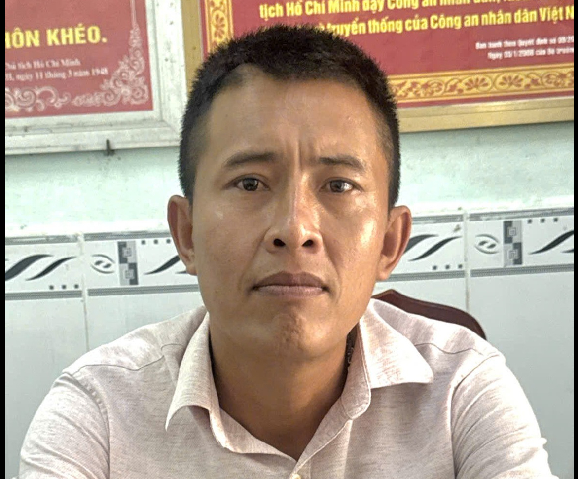 Vụ ném ớt bột, cướp túi xách 1,5 tỷ đồng: Bắt Trần Ngọc Mộng và nhiều người khác - Ảnh 1.