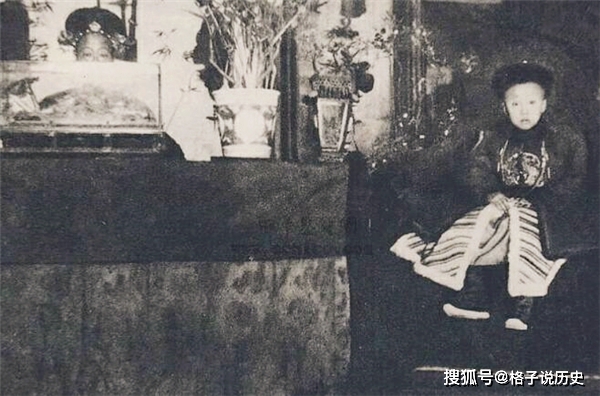 Ho&agrave;ng hậu ở ng&ocirc;i l&acirc;u nhất nh&agrave; Thanh: Kh&ocirc;ng một đ&ecirc;m thị tẩm trong 20 năm, được lịch sử gọi l&agrave; "hiền nh&acirc;n" - Ảnh 2.