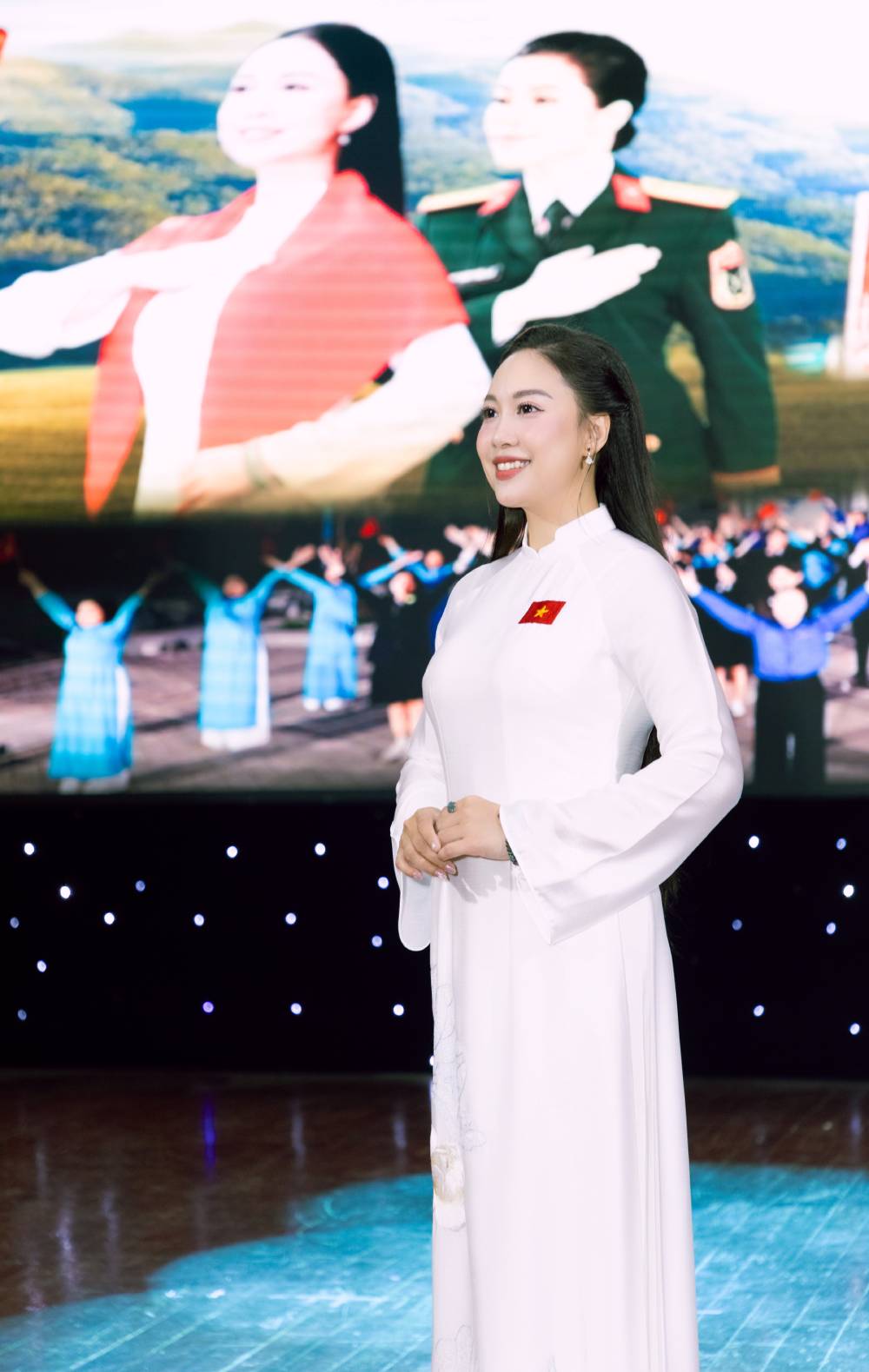 Lý do Thượng úy, ca sĩ Trần Bích Ngọc ra mắt MV đầu tay sau 10 năm - Ảnh 3.